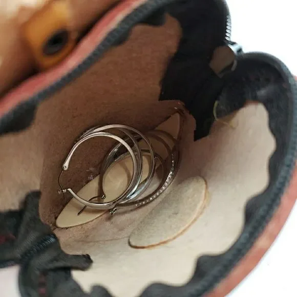 Lucky Cat Coin Purse Leather Maneki Neko Wallet Keychain Fish Charm - Picture 13 of 14